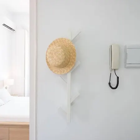 Sunny Apartment *